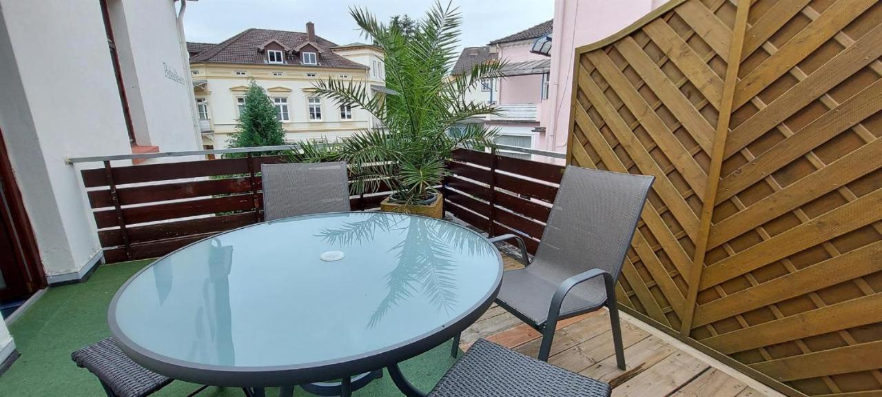 Ferienwohnungen Parkschloesschen Bad Pyrmont Luaran gambar